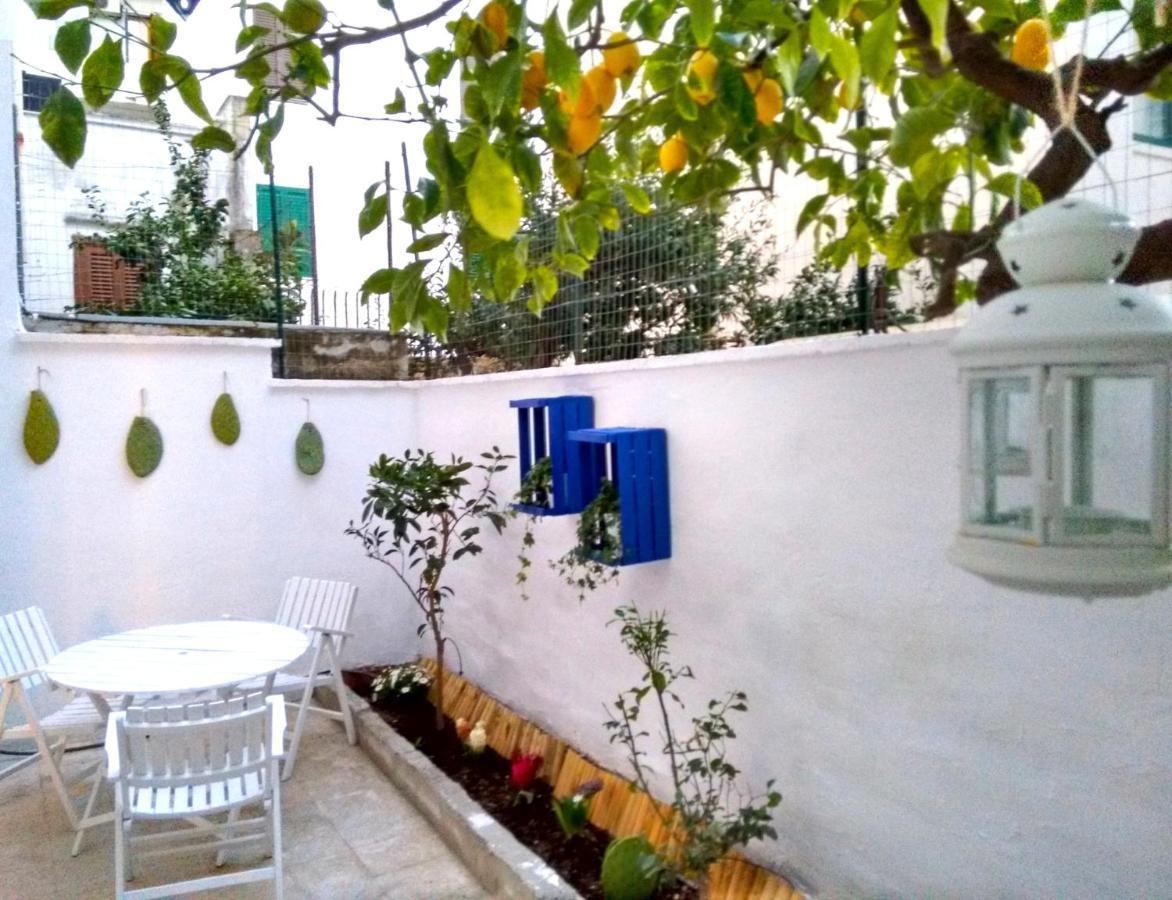 Willkommen In Einem Private Garden Bari Esterno foto