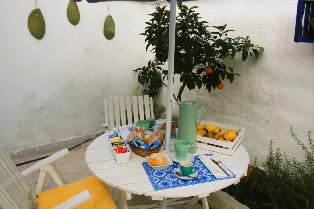 Willkommen In Einem Private Garden Bari Esterno foto
